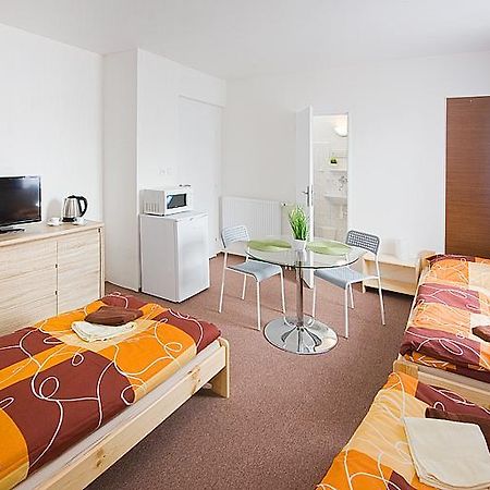 Penzion Ostrava-Levne Ubytovani Exteriör bild